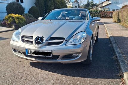 Mercedes-Benz SLK 200 184.000 km 7.900 &euro; Sersheim 74372