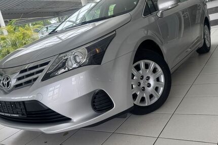 Toyota Avensis 41.000 km 8.890 &euro; Öhringen 74613