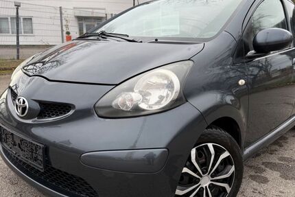 Toyota Aygo (X) 186.000 km 2.490 € MÖGLINGEN 71696