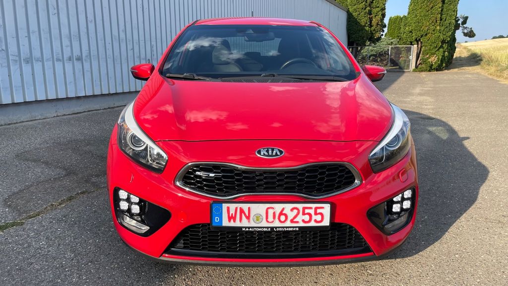Kia ceed / Ceed 76.000 km 8.990 &euro; Marbach am Neckar 71672