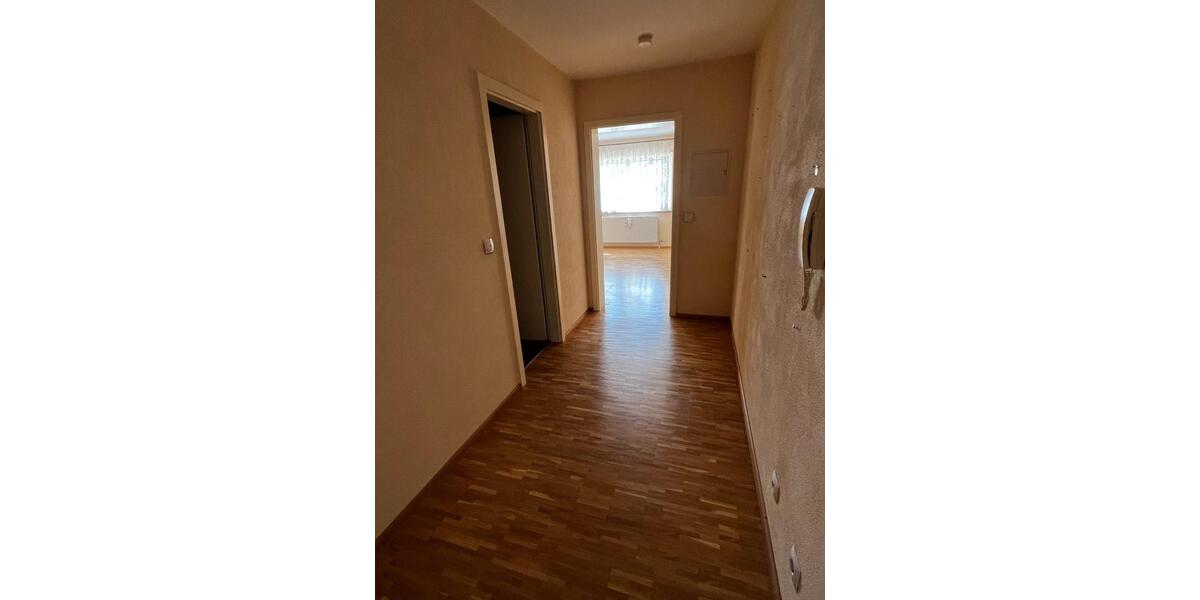 Etagenwohnung Neckarsulm - 2 Zimmer, 52 m&sup2;, 750&euro; | Angebot:26335039