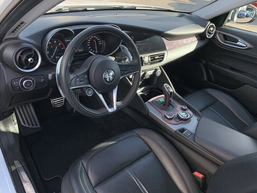 Giulia Super