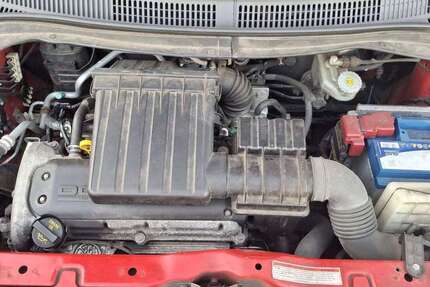 Suzuki Swift 229.000 km 1.950 &euro; Sulzfeld 75056