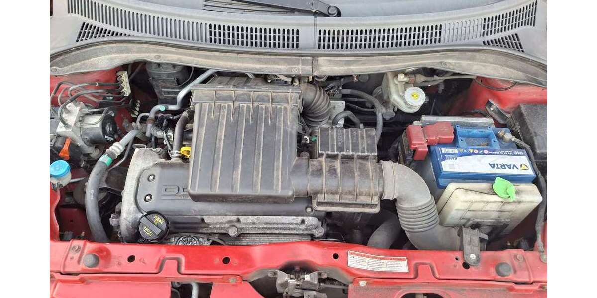 Suzuki Swift 229.000 km 1.950 &euro; Sulzfeld 75056