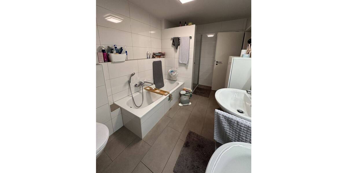 Etagenwohnung Lauffen am Neckar - 3 Zimmer, 93 m&sup2;, 1.300&euro; | Angebot:26803704