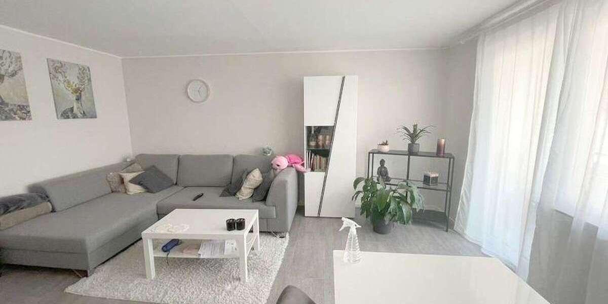 Etagenwohnung Ludwigsburg - 2 Zimmer, 62 m&sup2;, 815&euro; | Angebot:27385461