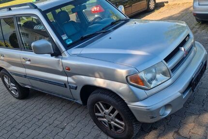Mitsubishi Pajero 186.000 km 2.500 &euro; Langenbrettach 74243