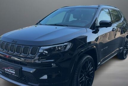 Jeep Compass 32.756 km 25.070 € Öhringen 74613