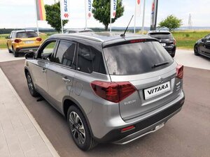 Suzuki Vitara 1.4 Boosterjet Hybrid Allgrip Automatik Com 44.477 km 19.500 &euro; Obrigheim-Asbach 74847