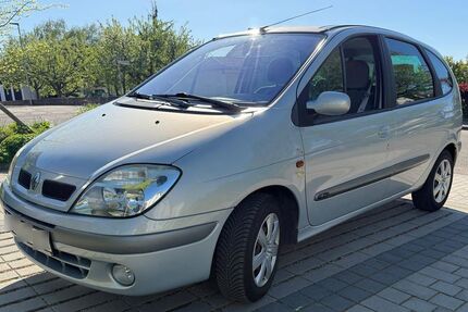 Renault Scenic 152.085 km 1.500 &euro; Sinsheim 74889