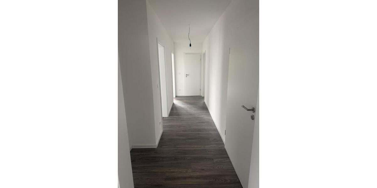 Etagenwohnung Obersulm - 3 Zimmer, 83 m&sup2;, 1.330&euro; | Angebot:26671468