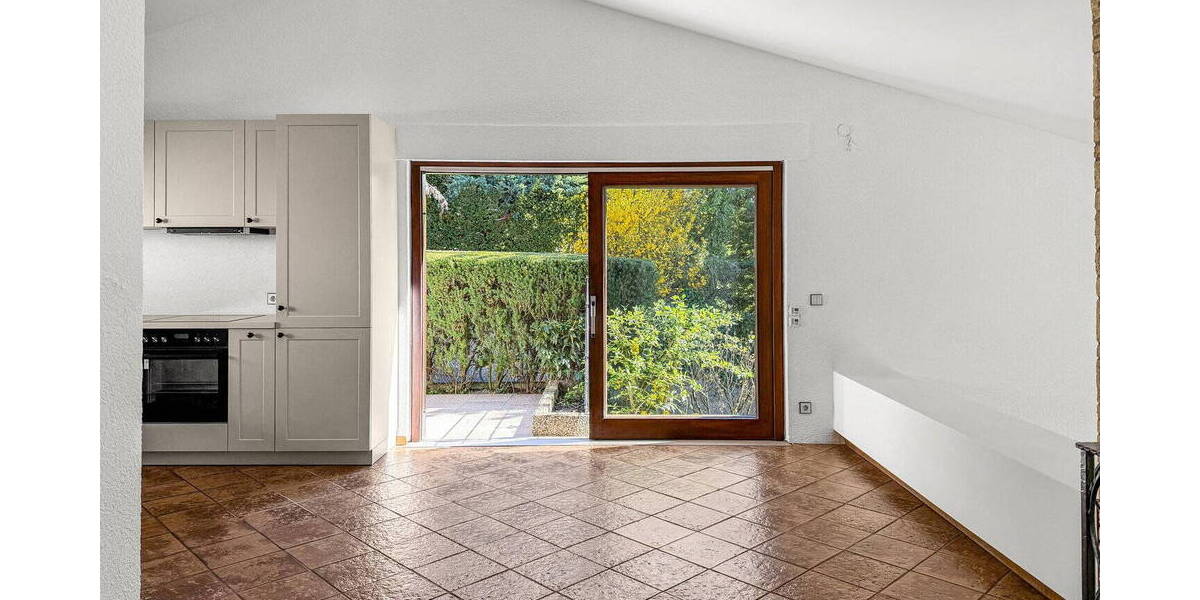 Einfamilienhaus Heilbronn Kernstadt - 3 Zimmer, 119 m&sup2;, 2.200&euro; | Angebot:26139937