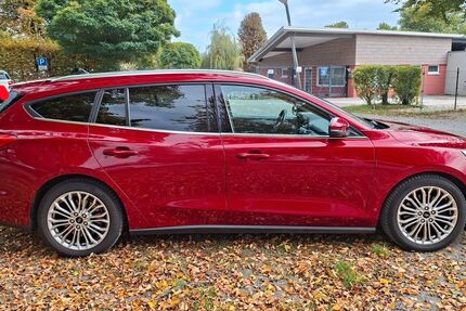 Ford Focus 118.500 km 11.499 &euro; Sachsenheim 74343