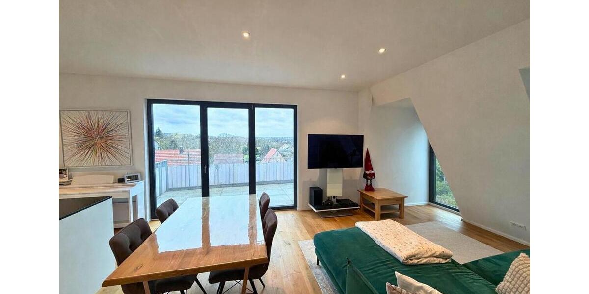 Dachgeschoßwohnung Langenbrettach - 4.5 Zimmer, 103 m&sup2;, 1.200&euro; | Angebot:25231546