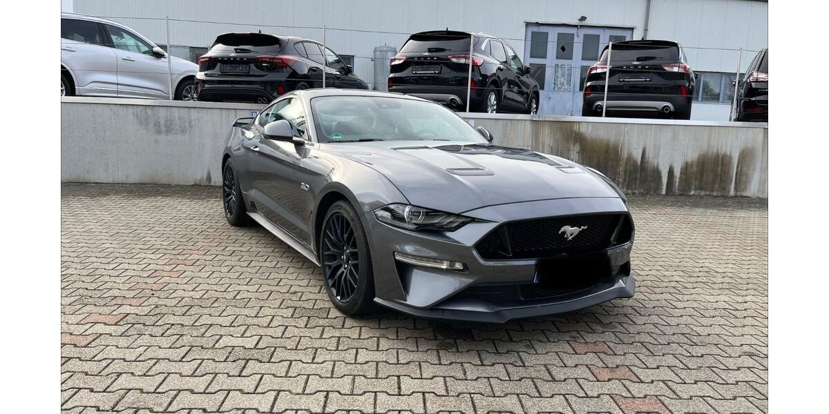 Ford Mustang 33.000 km 43.498 &euro; Heilbronn 74072