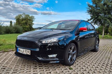 Ford Focus 126.875 km 7.900 &euro; Obersulm 74182