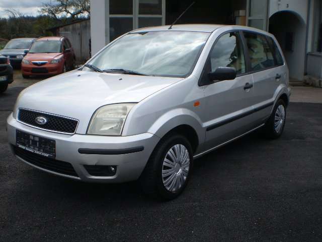 Ford Fusion 183.000 km 1.750 &euro; Mainhardt 74535