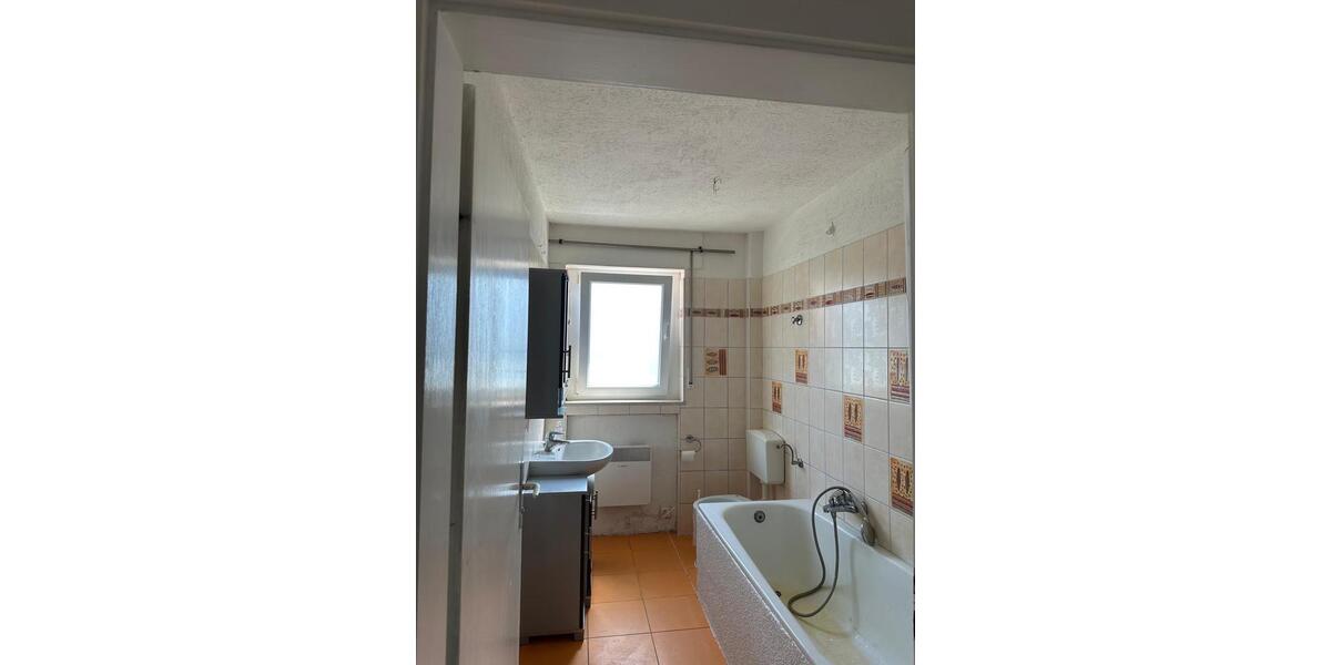 Etagenwohnung Walheim - 3 Zimmer, 65 m&sup2;, 990&euro; | Angebot:26537265