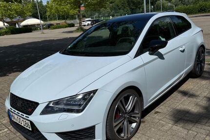 Seat Leon 121.000 km 15.300 &euro; Neuenstadt am Kocher 74196