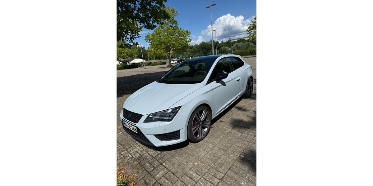 Seat Leon 121.000 km 15.300 &euro; Neuenstadt am Kocher 74196