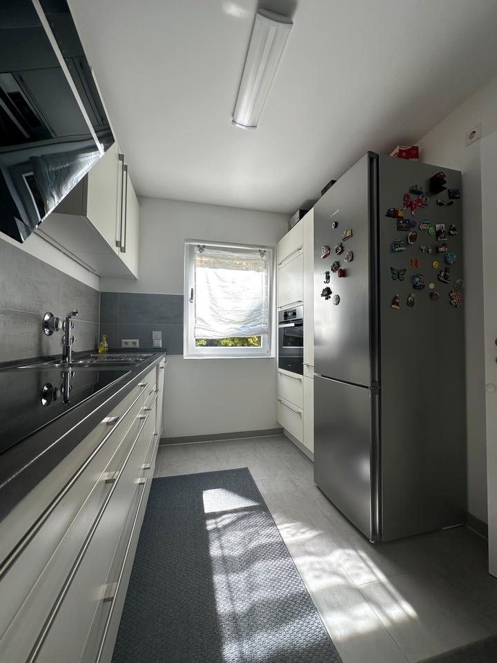 4,5-Zimmer-Wohnung in S-Bahn Nähe von Privat