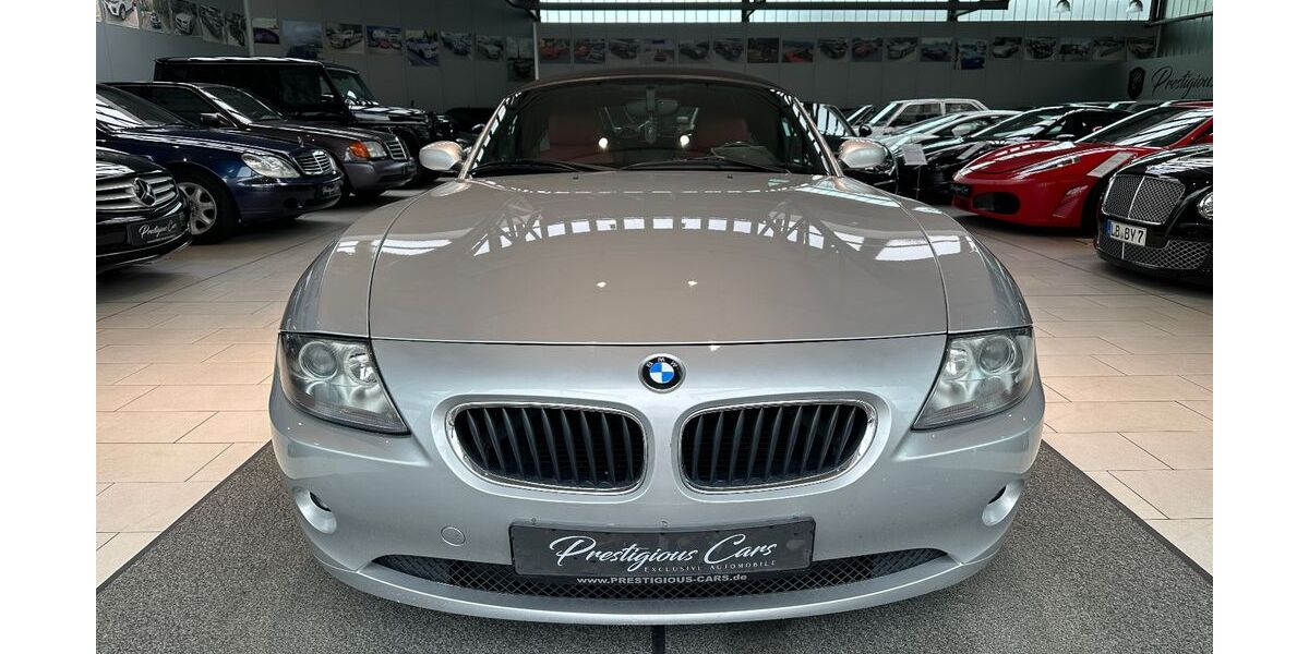 BMW Z4 143.000 km 9.349 &euro; Ludwigsburg 71638