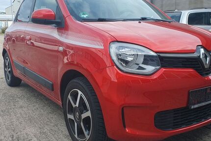 Renault Twingo 36.955 km 7.988 &euro; Bad Friedrichshall 74177