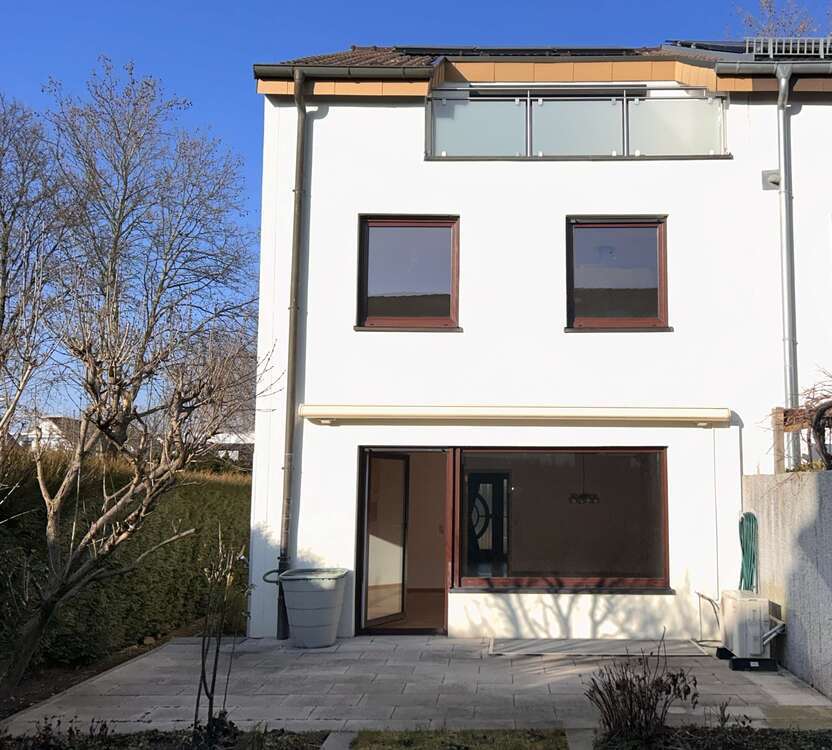 Haus zum Kaufen in Tamm 599.000 € 151.59 m²