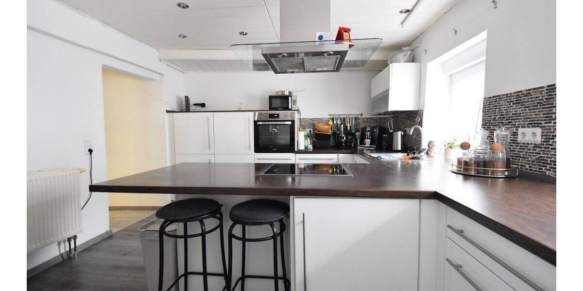 Einfamilienhaus Sinsheim - 9 Zimmer, 202 m&sup2;, 499.000&euro; | Angebot:26841140