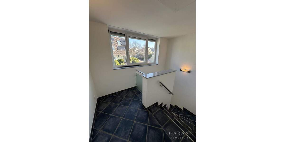 Einfamilienhaus Heilbronn Kernstadt - 6 Zimmer, 245 m&sup2;, 3.200&euro; | Angebot:25357310