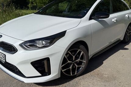 Kia pro ceed / ProCeed 79.000 km 16.600 &euro; Leingarten 74211