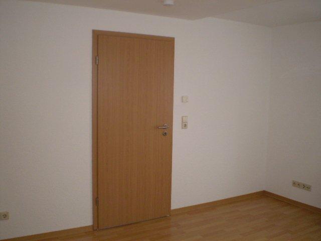 Etagenwohnung Backnang - 1 Zimmer, 37 m&sup2;, 500&euro; | Angebot:26020878