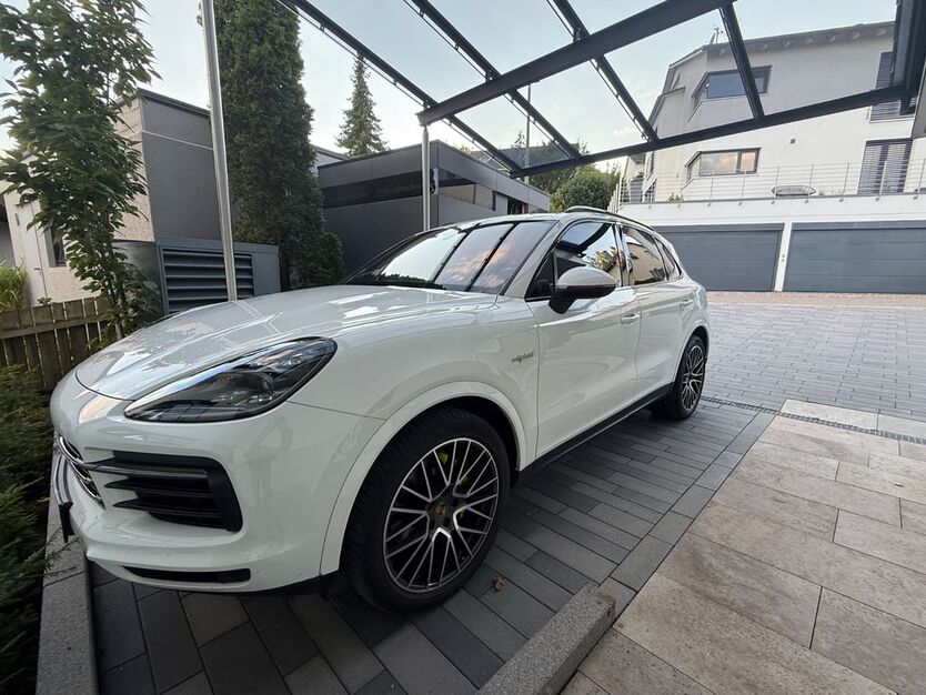 Porsche Cayenne 120.000 km 49.900 € Ludwigsburg 71636