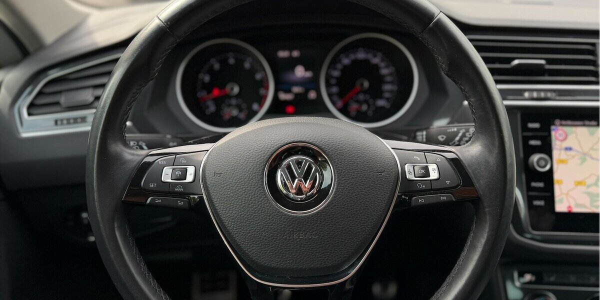 VW Tiguan 1.4 TSI BMT ´´Sound´´ Navi ACC AHK 100.000 km 16.990 &euro; Neckarsulm 74172