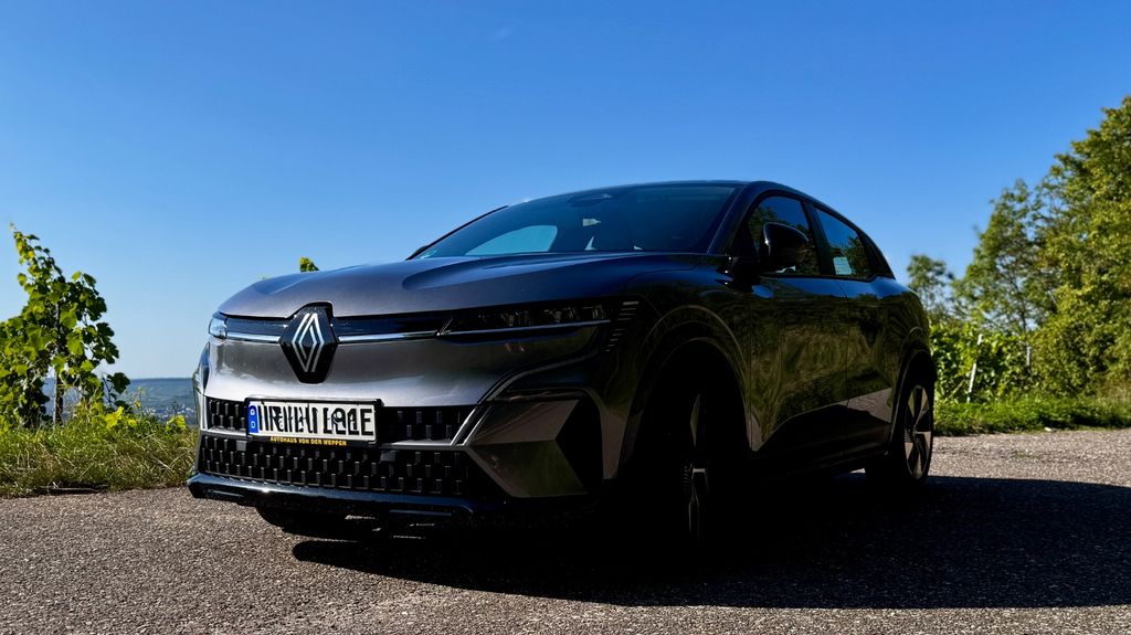 Renault Megane E-TECH 46.000 km 21.990 &euro; Löwenstein 74245