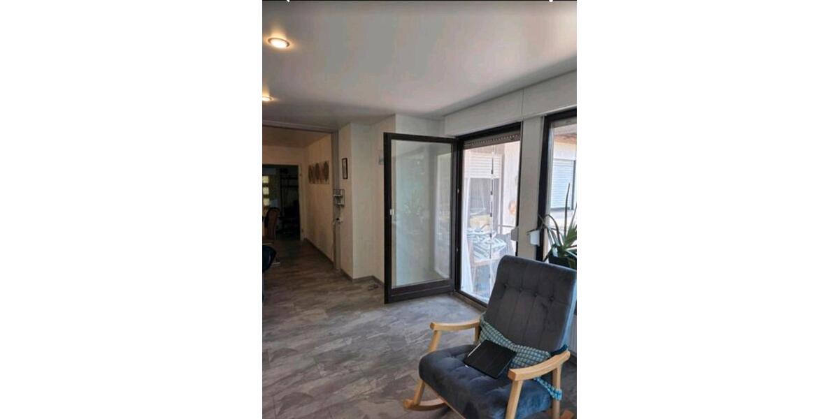 Einfamilienhaus mit Einliegerwohnung von Privat 6 zimmer