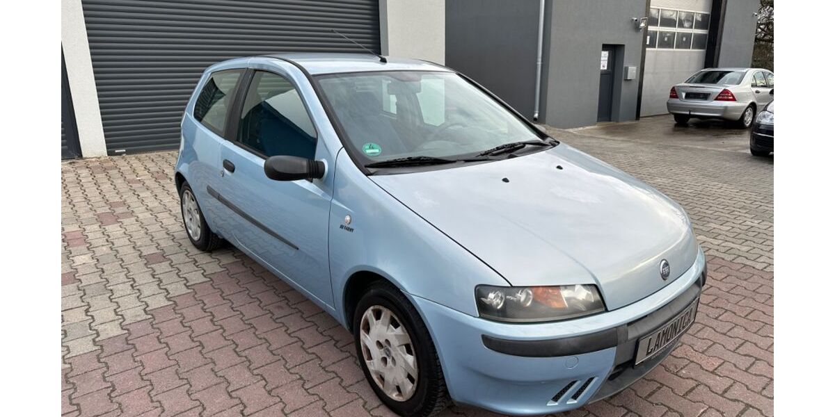 Fiat Punto 109.000 km 2.190 € Gundelsheim 74831