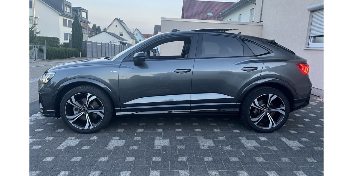 Audi Q3 7.500 km 53.900 &euro; Bad Friedrichshall 74177