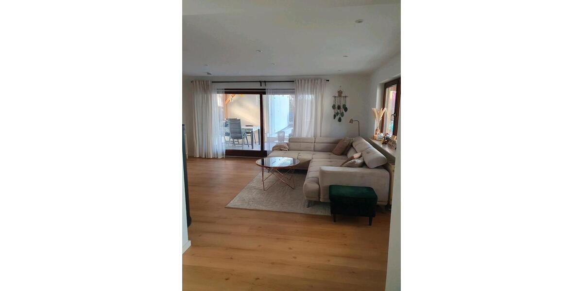 Einfamilienhaus Massenbachhausen - 6 Zimmer, 220 m&sup2;, 675.000&euro; | Angebot:27112634