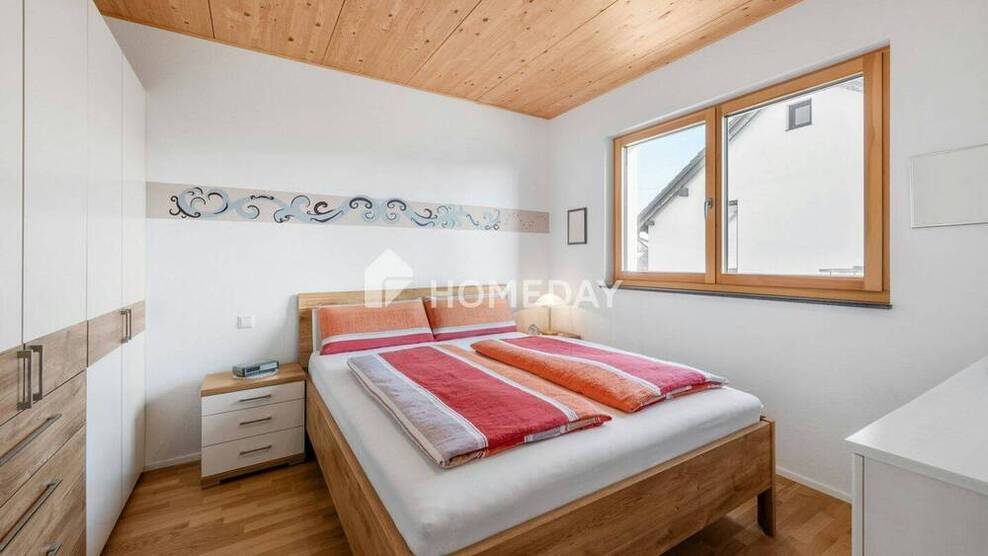 Großzügiger und luxuriöser Wohntraum - 98 m² Neubau mit EBK & Balkon