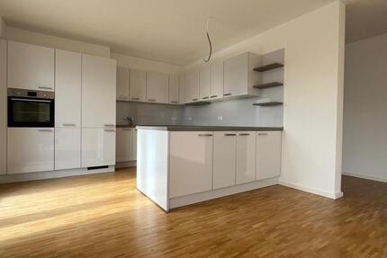 Wohnung Bad Friedrichshall - 4 Zimmer, 135 m&sup2;, 1.912&euro; | Angebot:26068588