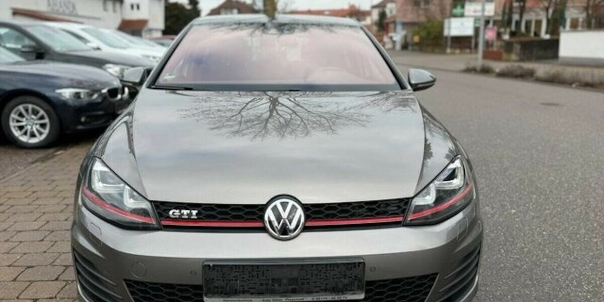 VW Golf VII Lim. GTI BMT Kamera ABT 300 PS 198.000 km 12.490 &euro; Neckarsulm 74172