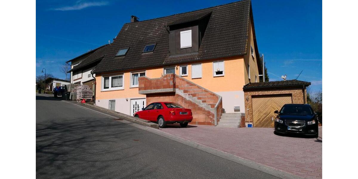 Mehrfamilienhaus, Wohnhaus Schefflenz - 8 Zimmer, 220 m&sup2;, 498.000&euro; | Angebot:26145064