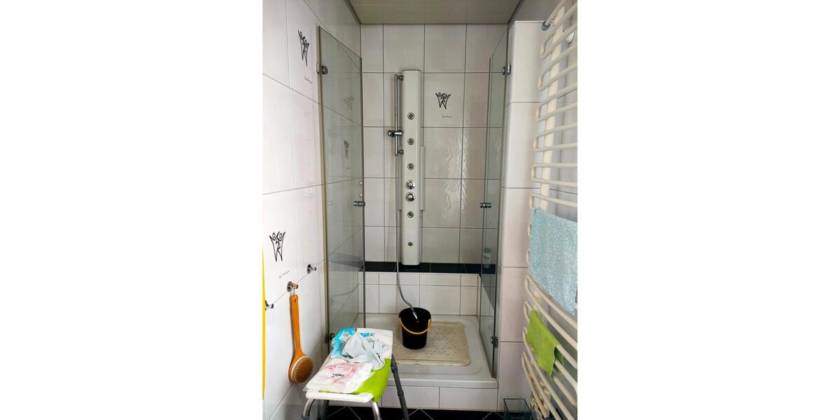 Etagenwohnung Backnang - 4 Zimmer, 100 m&sup2;, 1.250&euro; | Angebot:25165018