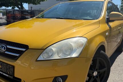 Kia ceed / Ceed 240.000 km 1.790 &euro; MÖGLINGEN 71696