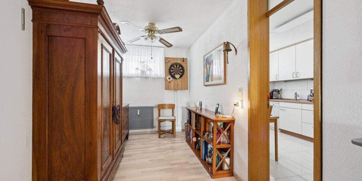 Etagenwohnung Ludwigsburg Eglosheim - 2 Zimmer, 64 m&sup2;, 219.000&euro; | Angebot:23979932