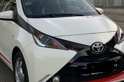 Toyota Aygo (X) 83.000 km 7.900 &euro; Flein 74223