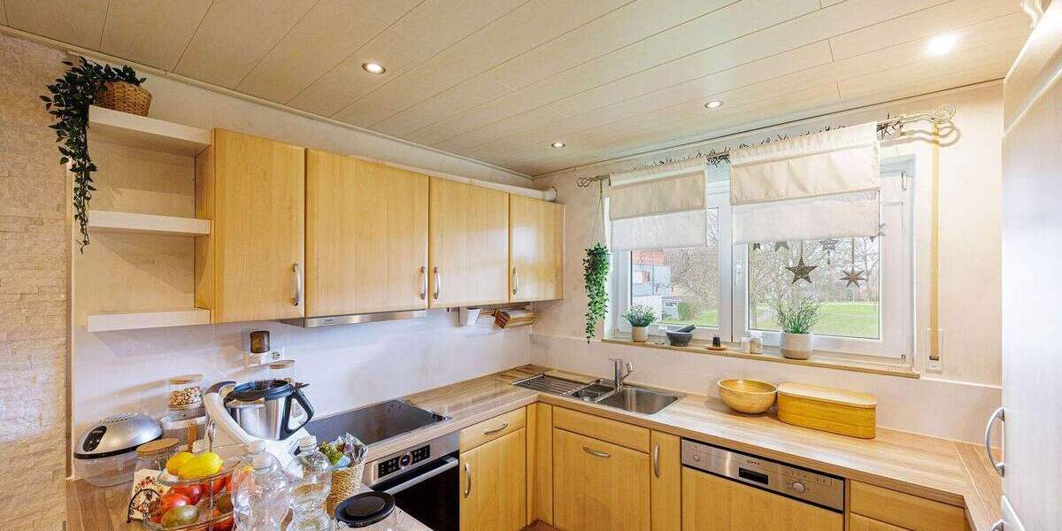 Etagenwohnung Sachsenheim Kleinsachsenheim - 4 Zimmer, 82 m&sup2;, 329.000&euro; | Angebot:24748136