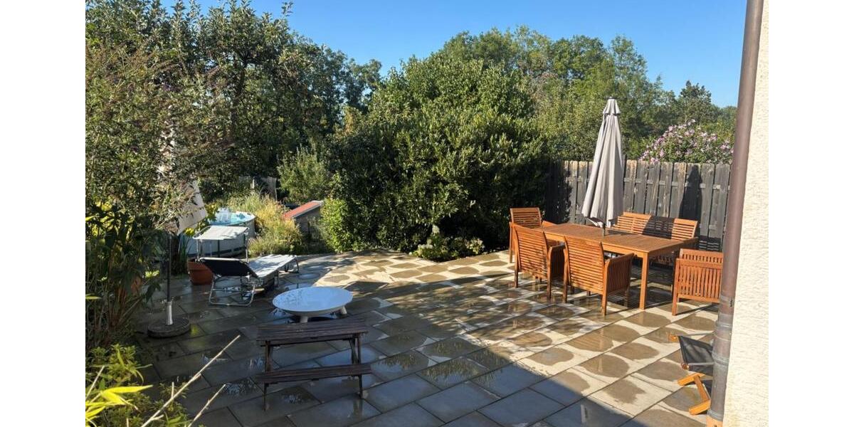 Doppelhaushälfte Freiberg am Neckar - 5.5 Zimmer, 181 m&sup2;, 695.000&euro; | Angebot:24705906