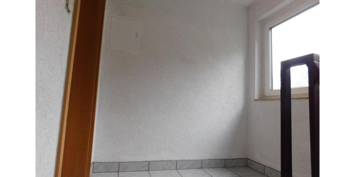 Dachgeschoßwohnung Pfedelbach - 3 Zimmer, 80 m&sup2;, 245.000&euro; | Angebot:26413205